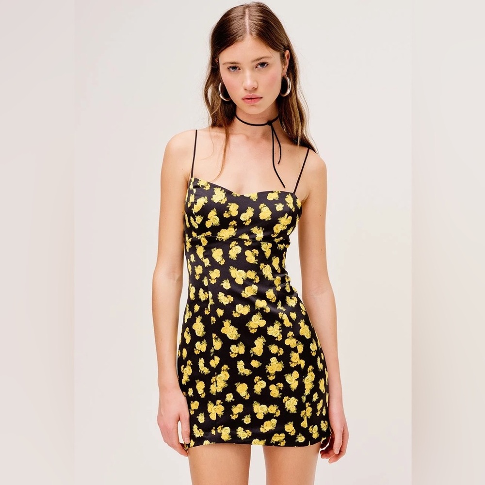 for love and lemons layla mini dress 🍋